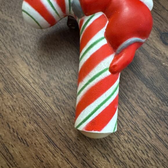 Vintage Christmas Brooch Christmas Pin Mouse Candy Cane Whimsical Nostalgic - Picture 3 of 6